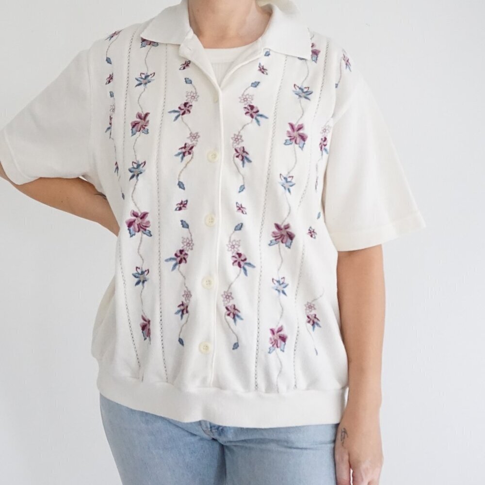 Alfred Dunner Cream Floral Embroidered Button Knit Top Collared Shirt L